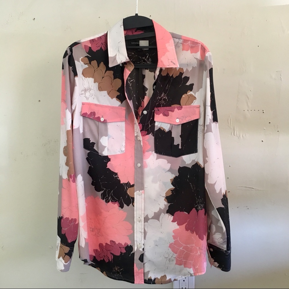 NWOT Banana Republic Blouse Work Shirt Floral - S
